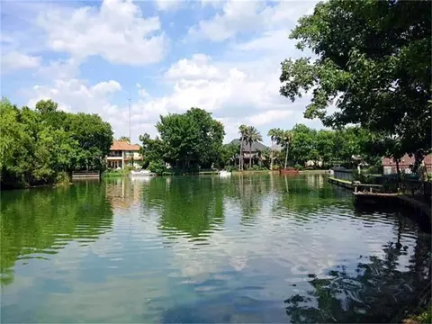 2807 Peninsulas Dr, Missouri City, TX 77459