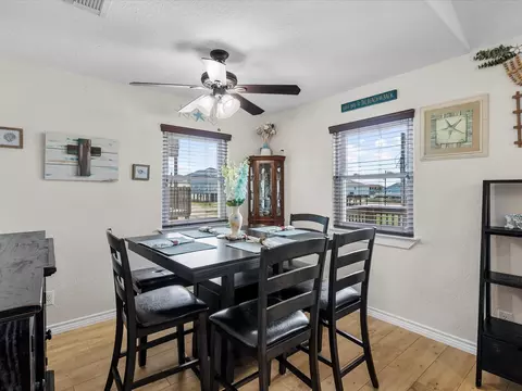 Dining - 85 Santar Loop, Surfside Beach, TX 77541 photo 2 of 3