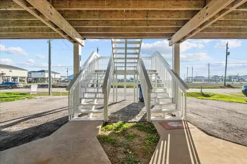 Exterior - 85 Santar Loop, Surfside Beach, TX 77541 photo 3 of 3