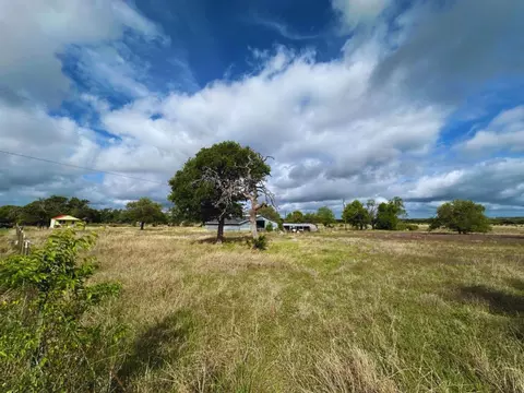 Exterior - 718 E Fm 243, Bertram, TX 78605 photo 4 of 7