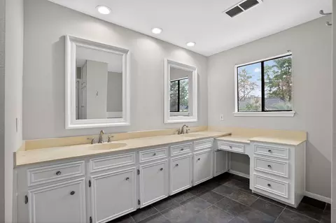 Bath - 6506 Jadecrest Dr, Spring, TX 77389 photo 4 of 6