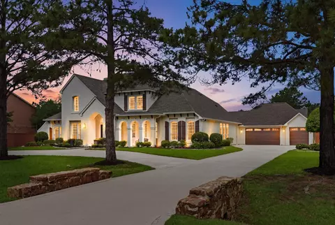 18 Dusk Valley Ct, Spring, TX 77379