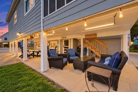182 County Road 257, Matagorda, TX 77457