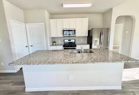 Kitchen - 23663 Rainbow Eucalyptus Dr, Spring, TX 77373 photo 2 of 2