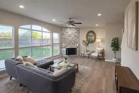4410 Innsbrook Pl, Sugar Land, TX 77479