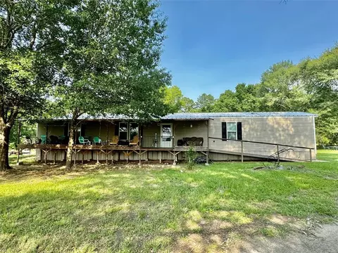9529 S State Highway 94, Trinity, TX 75862 photo 1