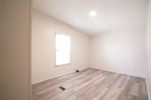 Bedroom - 9533 Cypress Dr, Willis, TX 77318 photo 2 of 3