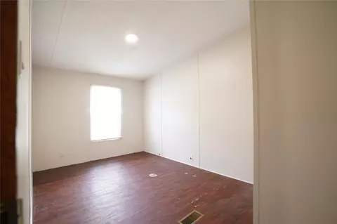 Bedroom - 9533 Cypress Dr, Willis, TX 77318 photo 1 of 3