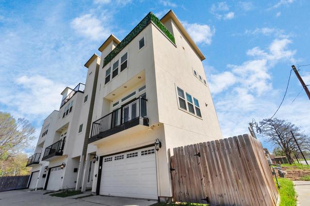 4033 Buck St, Houston, TX 77020