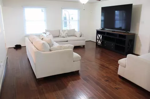Living - 4507 Bridgestone Point Dr, Spring, TX 77388 photo 1 of 2