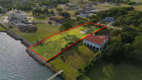 503 Bayridge Rd, La Porte, TX 77571