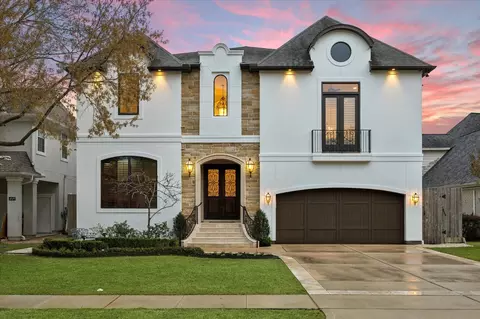 4511 Merrie Ln, Bellaire, TX 77401
