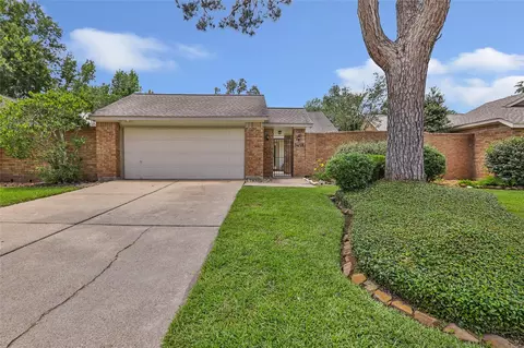 3419 Valley Gardens Dr, Kingwood, TX 77345