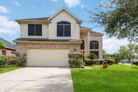 602 Beverly Cir, Stafford, TX 77477