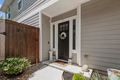 Other - 7 Thorpe Ln, Spring, TX 77389 photo 1 of 6