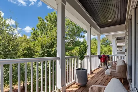 Exterior - 7 Thorpe Ln, Spring, TX 77389 photo 4 of 6