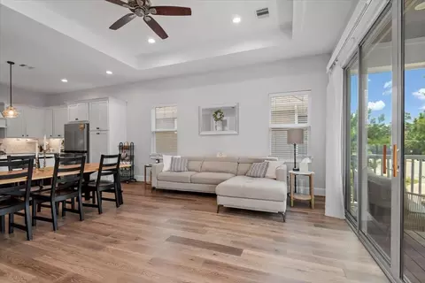 Other - 7 Thorpe Ln, Spring, TX 77389 photo 3 of 6