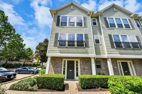 3001 Murworth Dr #904, Houston, TX 77025