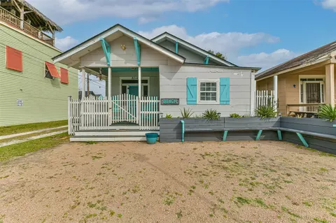 2314 31st St, Galveston, TX 77550
