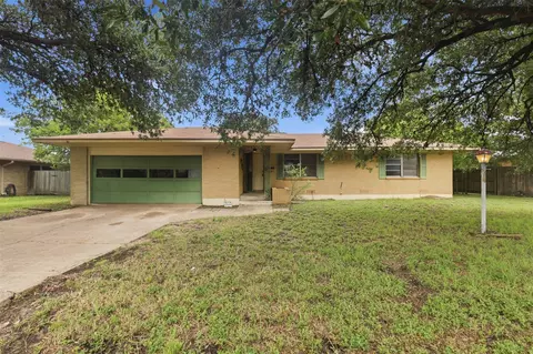 1506 E 29th St, Bryan, TX 77802