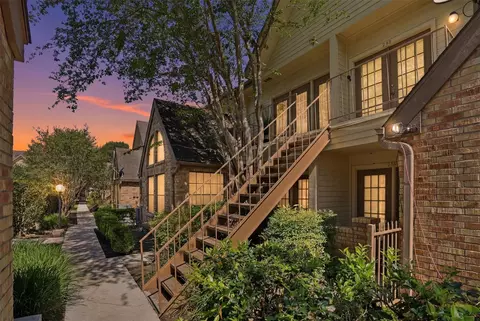 2425 Holly Hall St #D59, Houston, TX 77054