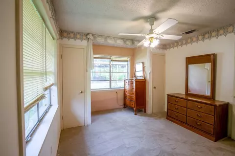 Bedroom - 433 W Laurelia Loop, Corrigan, TX 75939 photo 5 of 7