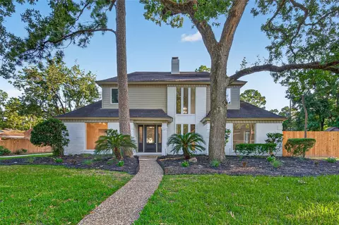 11723 Quail Creek Dr, Houston, TX 77070