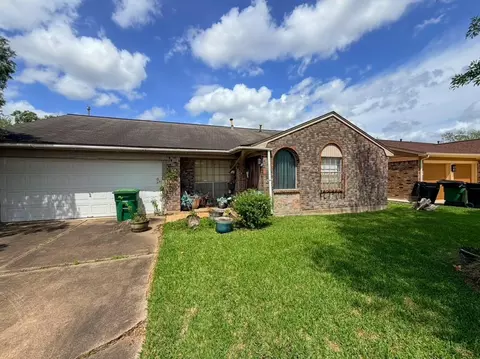 4119 Fairgreen Ln, Houston, TX 77047