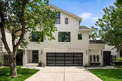 4814 Locust St, Bellaire, TX 77401