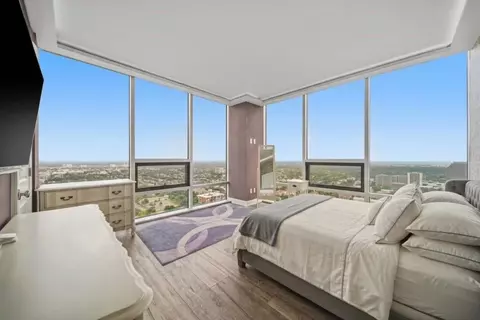 5100 San Felipe St #374E, Houston, TX 77056