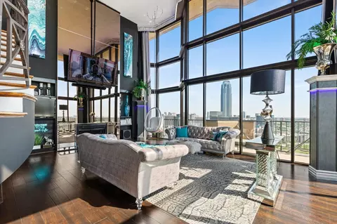 3350 Mccue Rd #2404, Houston, TX 77056