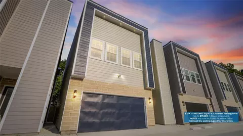 825 Paul Quinn St #E, Houston, TX 77091
