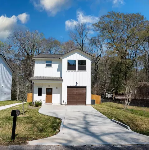 1009 Spokane River Rd, Montgomery, TX 77316