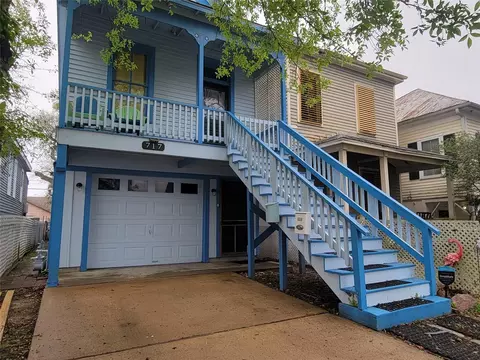 717 Church St, Galveston, TX 77550