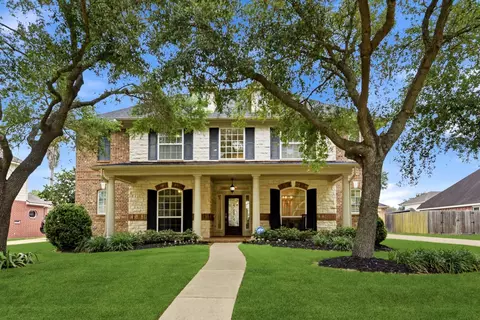 2905 Green Forest Ln, Pearland, TX 77581