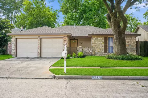 6523 La Violetta Dr, Houston, TX 77083