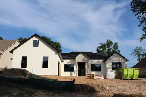 339 W Shore Ln, Montgomery, TX 77356