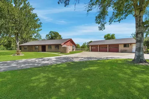 16101 Bluebird St, Santa Fe, TX 77517