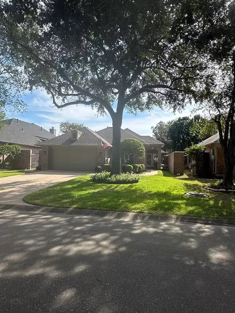 2423 Thorndon Park Ct, League City, TX 77573