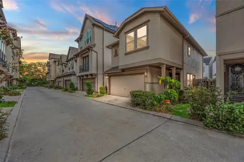 2027 Paul Quinn St, Houston, TX 77091