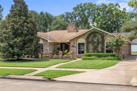 15410 Cobre Valley Dr, Houston, TX 77062