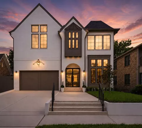 2325 Wroxton Rd, Houston, TX 77005