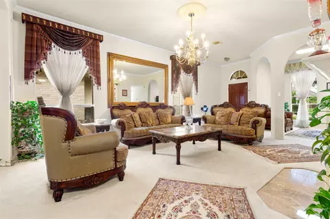 10618 Spring Brook Dr, Houston, TX 77041