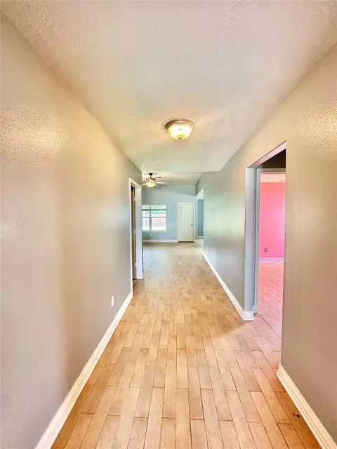 4710 Comal River Loop Loop, Spring, TX 77386 photo 2