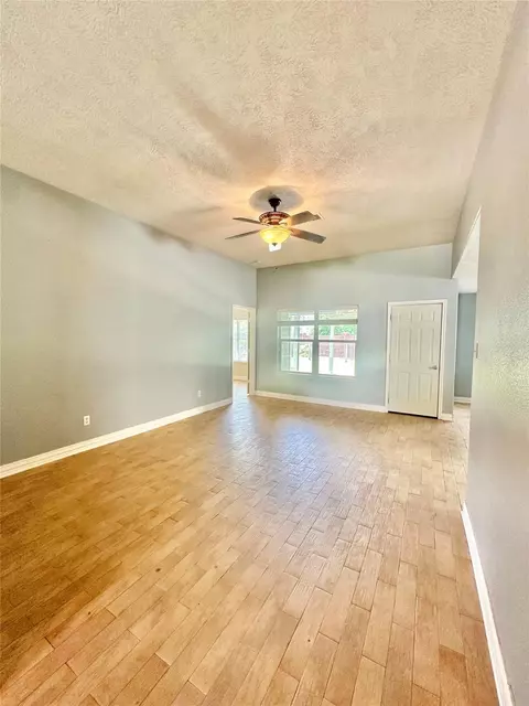 4710 Comal River Loop Loop, Spring, TX 77386 photo 3