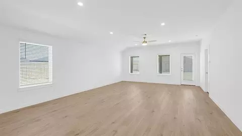 Living - 3911 Dodington Ash Dr, Fulshear, TX 77441 photo 2 of 2