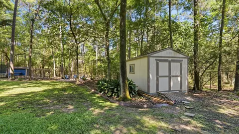 Exterior - 39 Creek Forest Ln, Conroe, TX 77384 photo 16 of 16