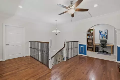 Entry Way - 39 Creek Forest Ln, Conroe, TX 77384 photo 3 of 3