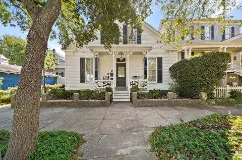 1107 Church St, Galveston, TX 77550