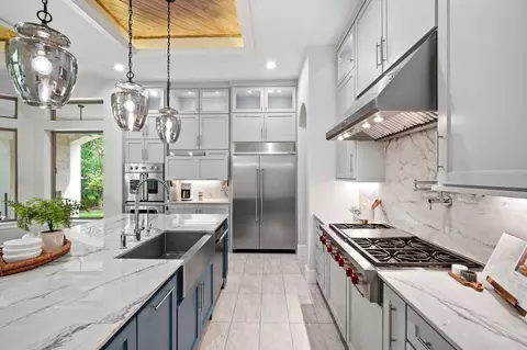 Kitchen - 27418 Jacobs Path Ln, Spring, TX 77386 photo 2 of 2